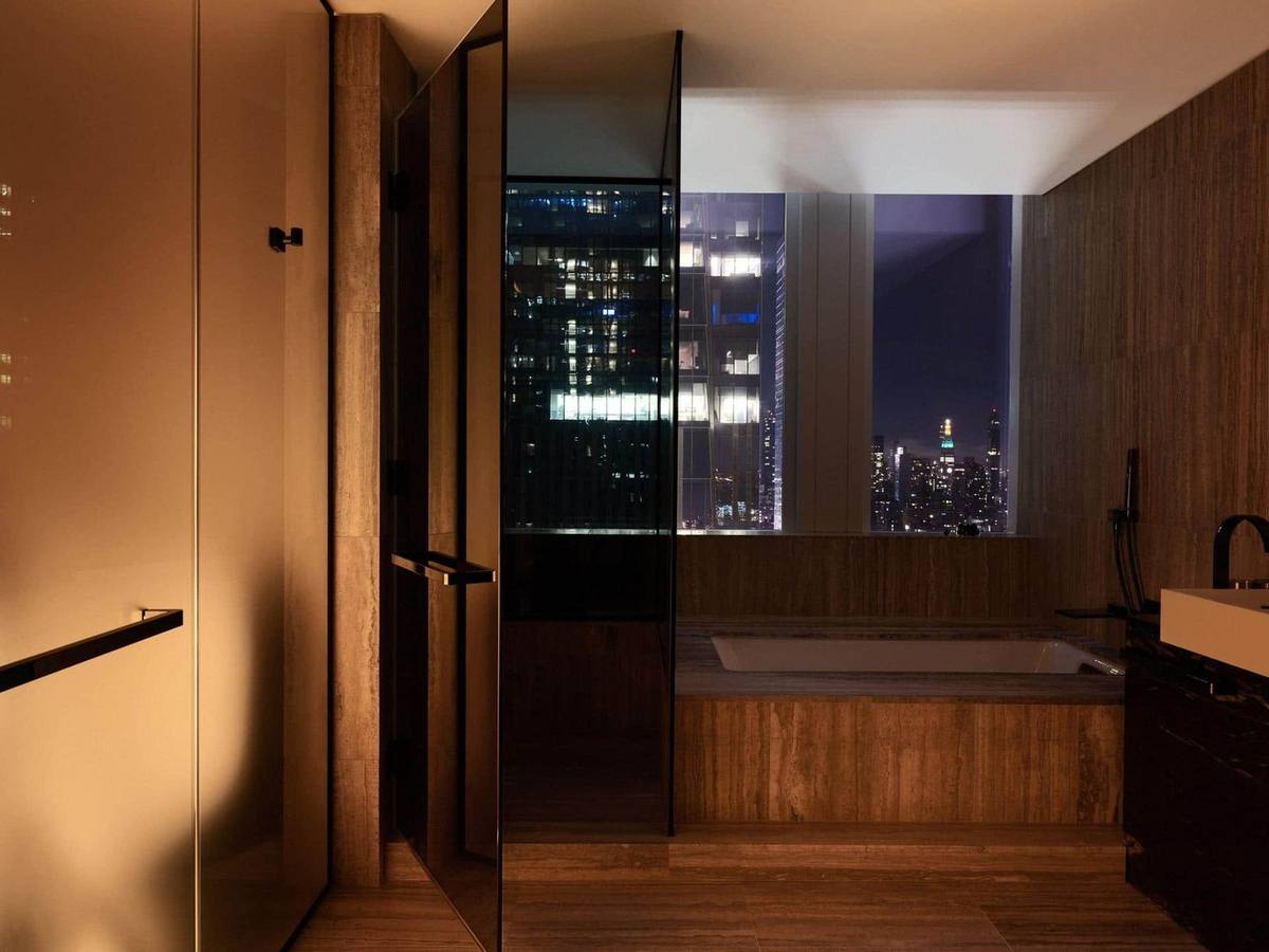 Equinox Hotel New York — photo 6