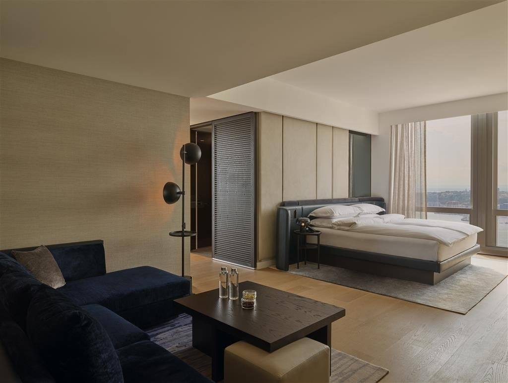Equinox Hotel New York — photo 19