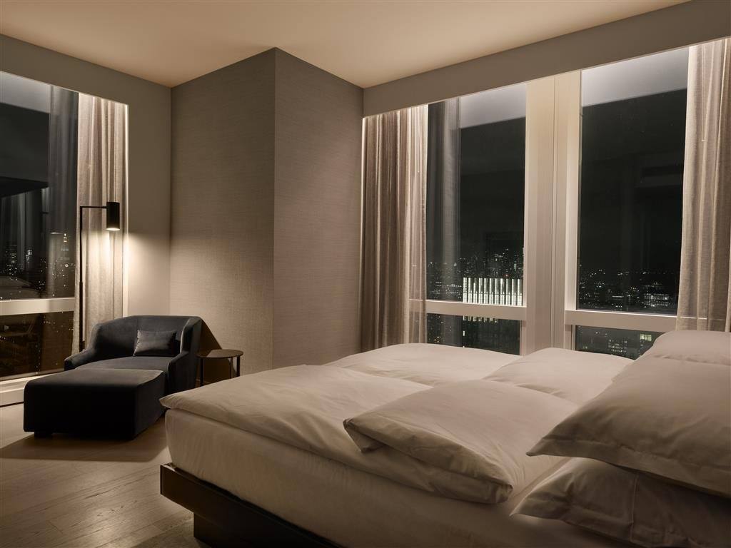 Equinox Hotel New York — photo 23