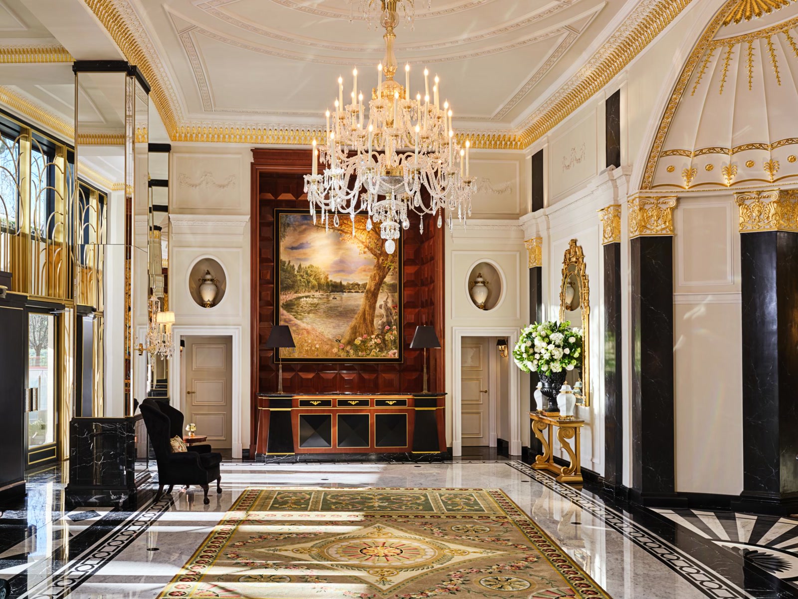 The Dorchester — photo 3