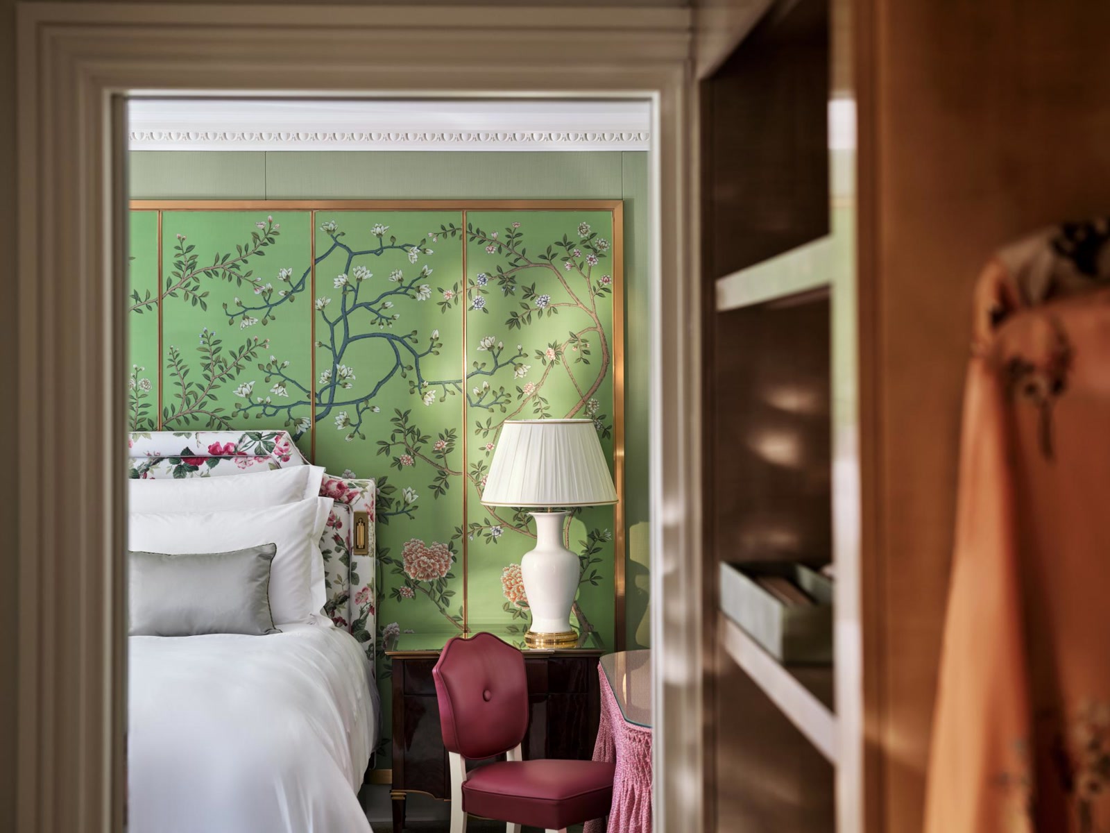 The Dorchester — photo 6