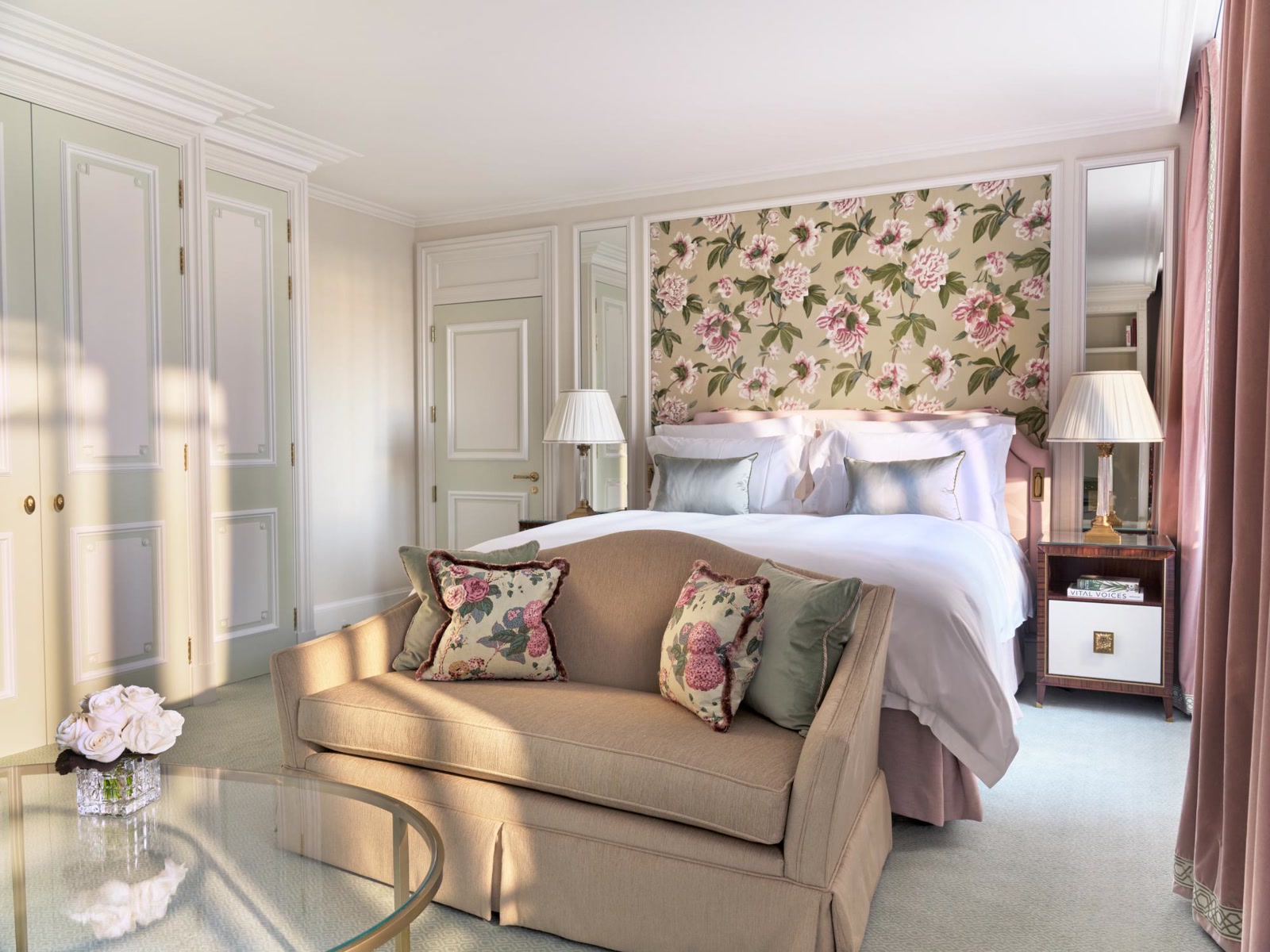 The Dorchester — photo 7